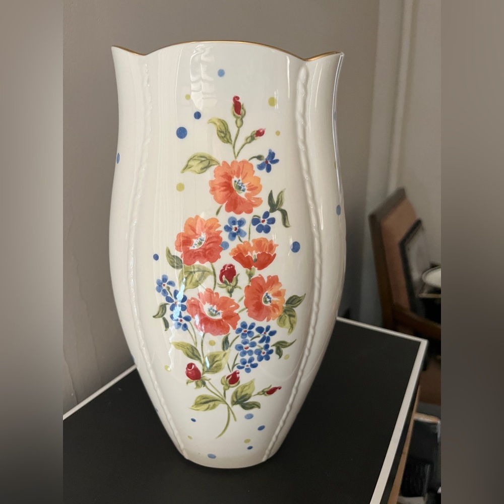 Lenox Floral Ceramic Vase